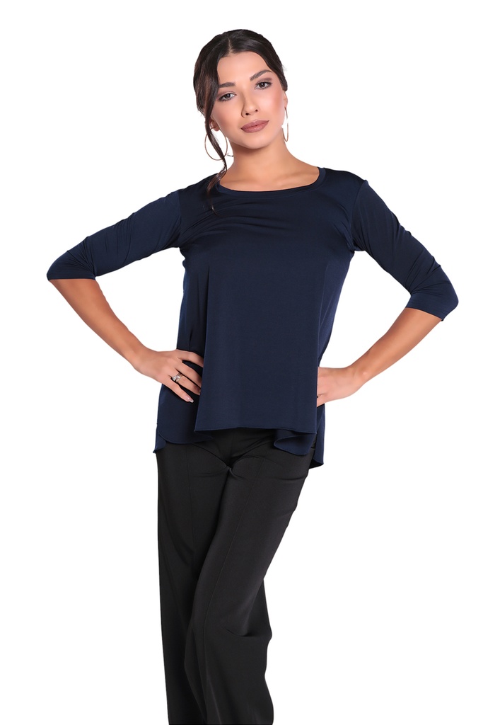 Loose cut ladies' dance shirt